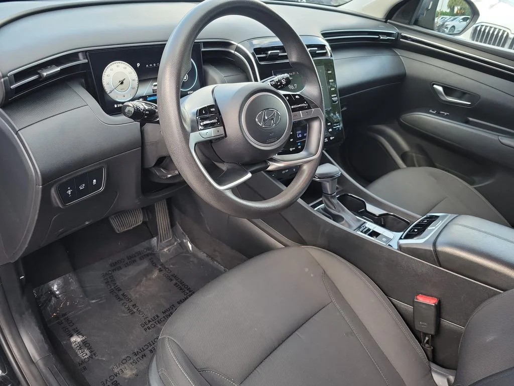 Used 2024 Black Hyundai SEL image 28