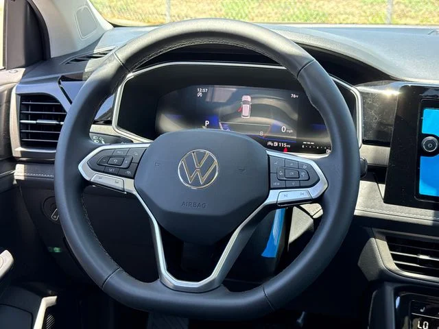 New 2026 Deep Black Pearl Volkswagen 1.5T SE Black image 32