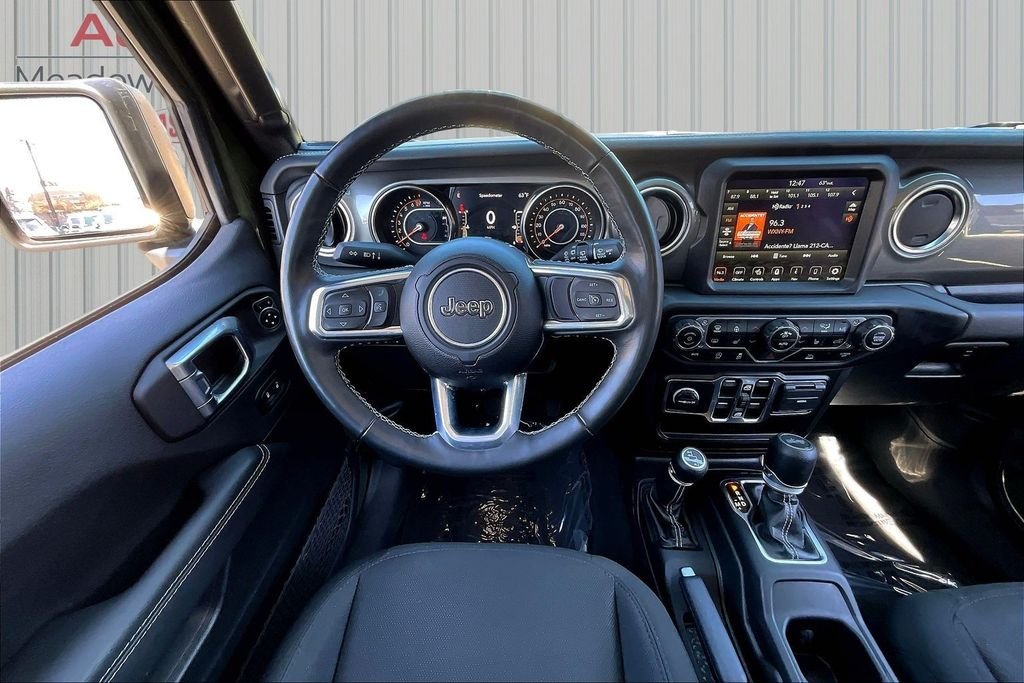 Used 2022 Green Jeep Unlimited Sahara image 8