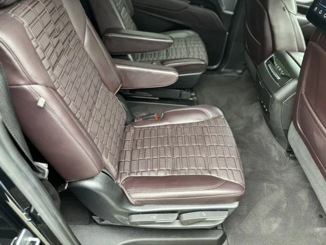 Used 2023 Black Raven Cadillac 4WD Sport Platinum !! SUPER CRUISE !! image 19