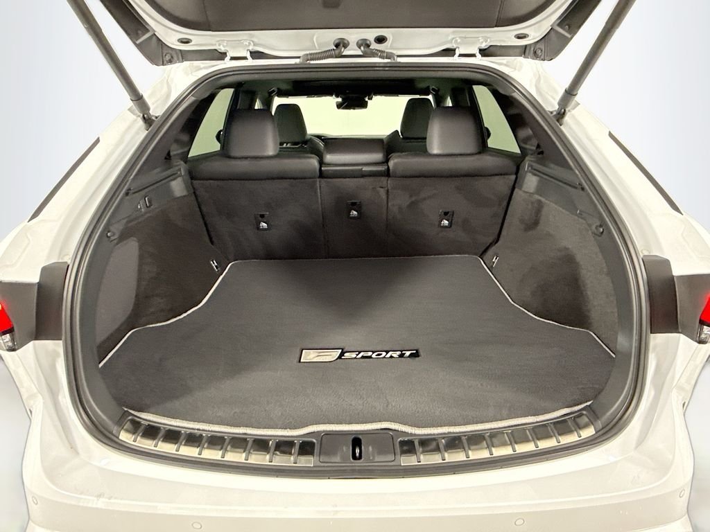 Used 2023 White Lexus 500h F SPORT Performance image 22