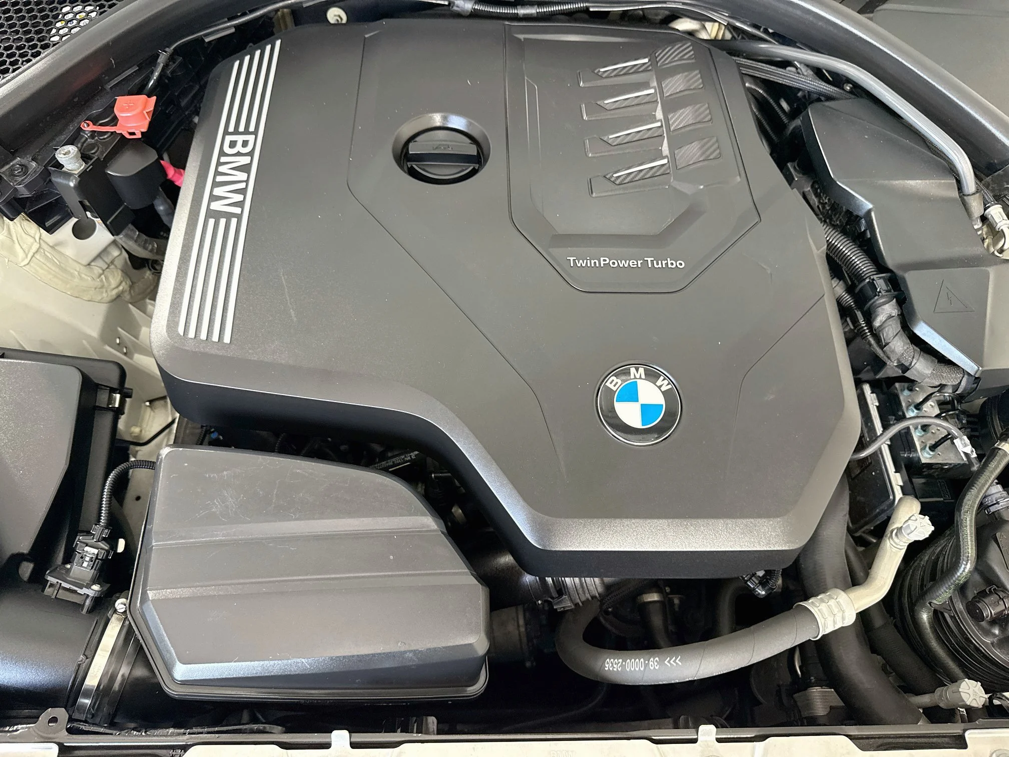 Used 2019 Alpine White BMW 330i image 35