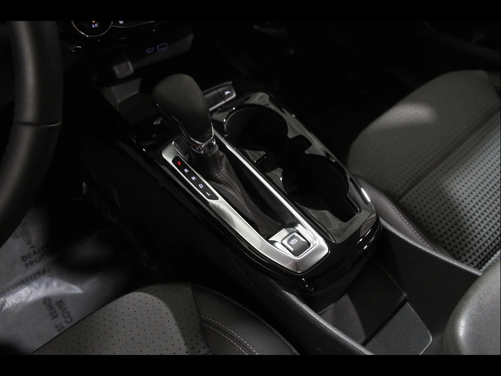 2024 Chevrolet Trax LT - Photo 15