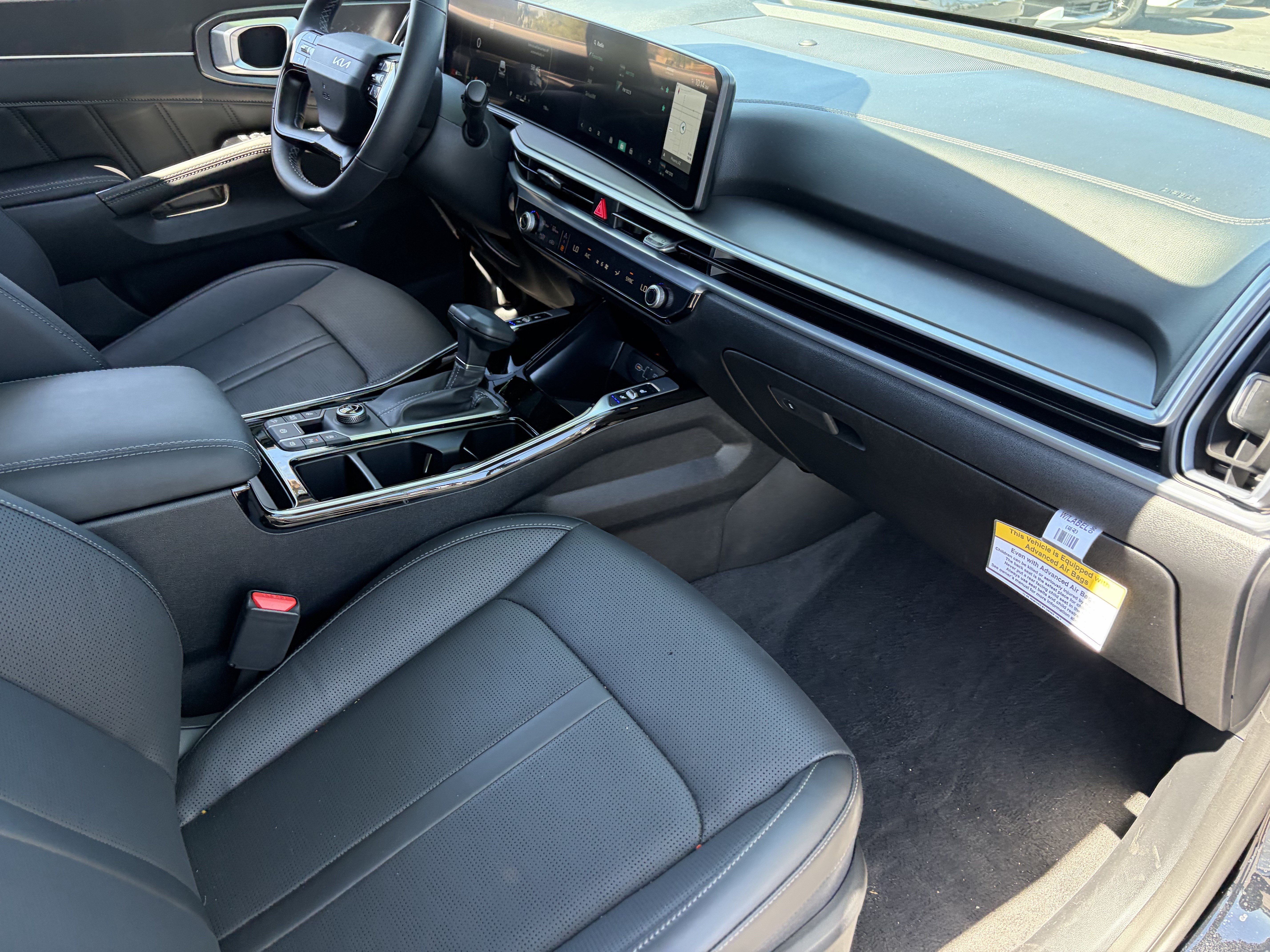 New 2026 Ebony Black Kia SX image 10