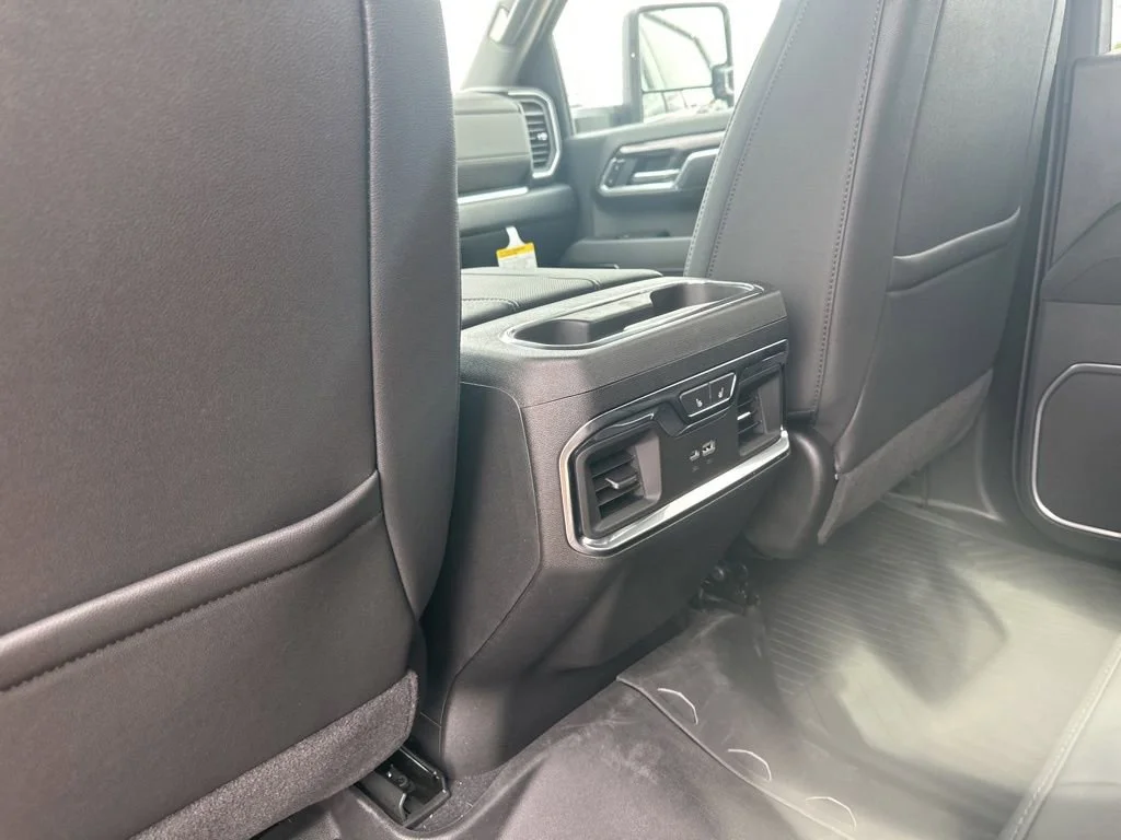 2026 Chevrolet Silverado 2500 HD LTZ - Photo 29