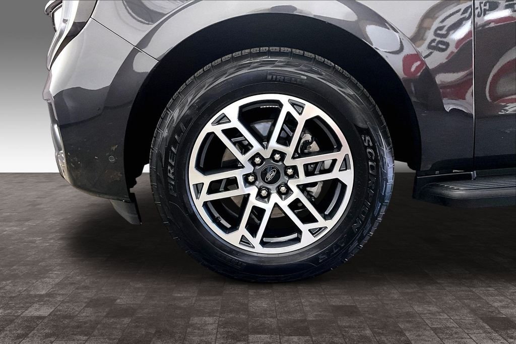 Used 2025 Gray Metallic Ford Active image 35