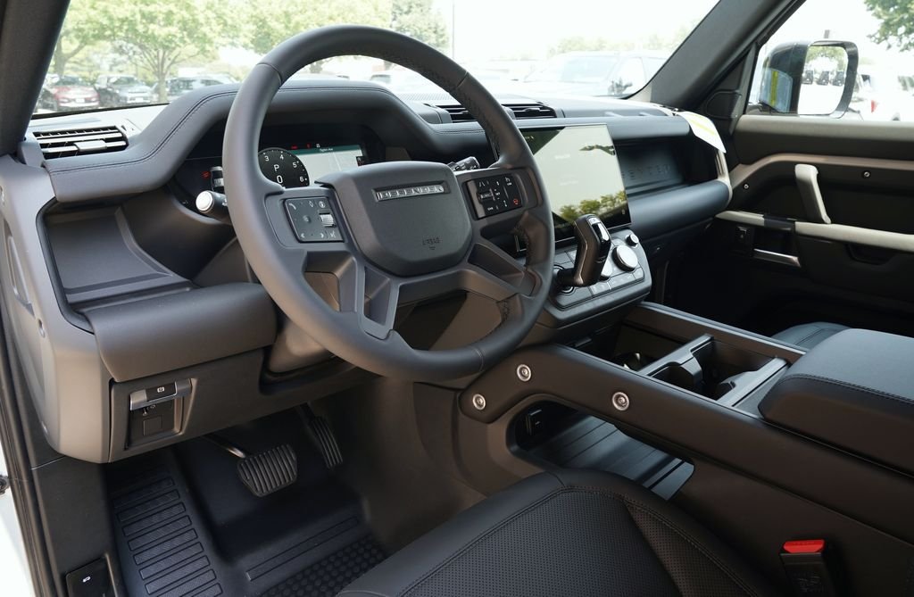 New 2026 Borasco Grey Land Rover S image 14