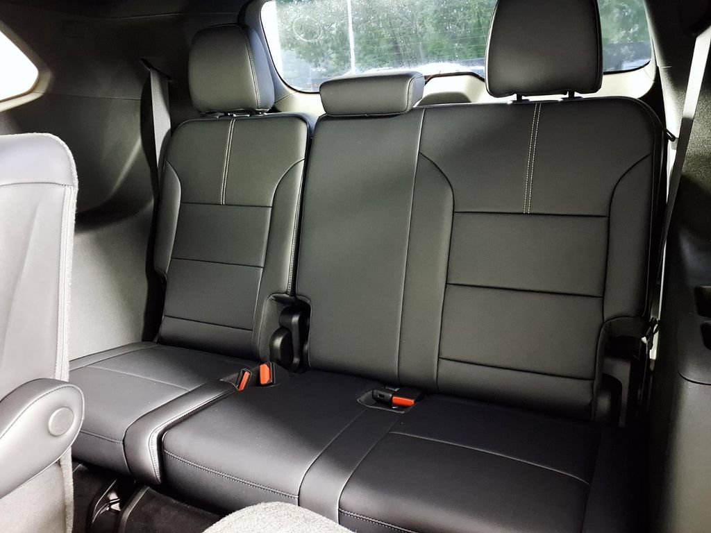 2026 GMC Acadia Elevation - Photo 9
