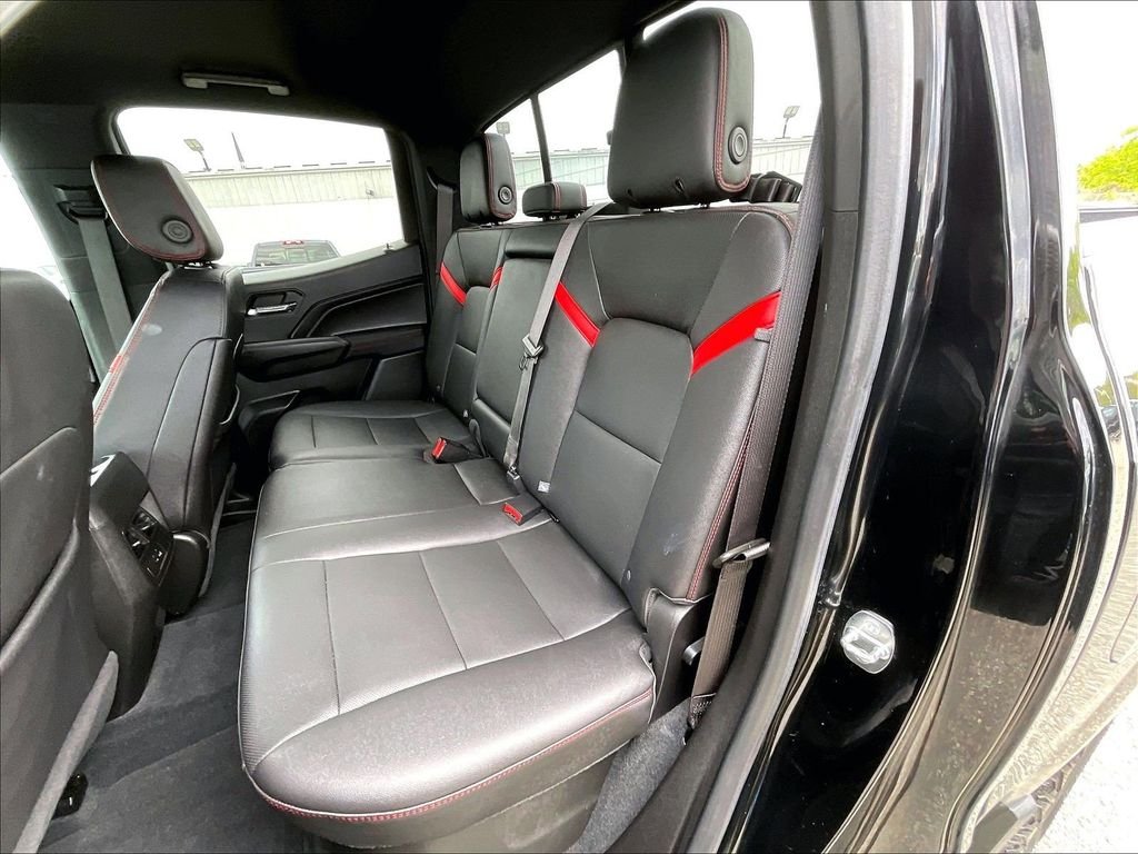 Used 2023 Black Chevrolet Z71 image 15