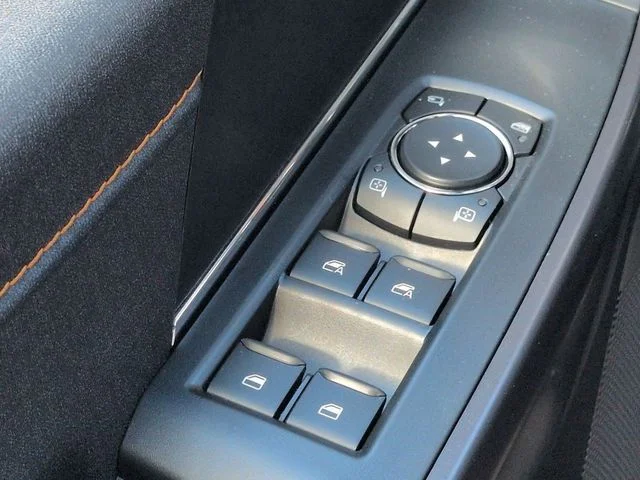 New 2026 Oxford White Ford Tremor® image 23
