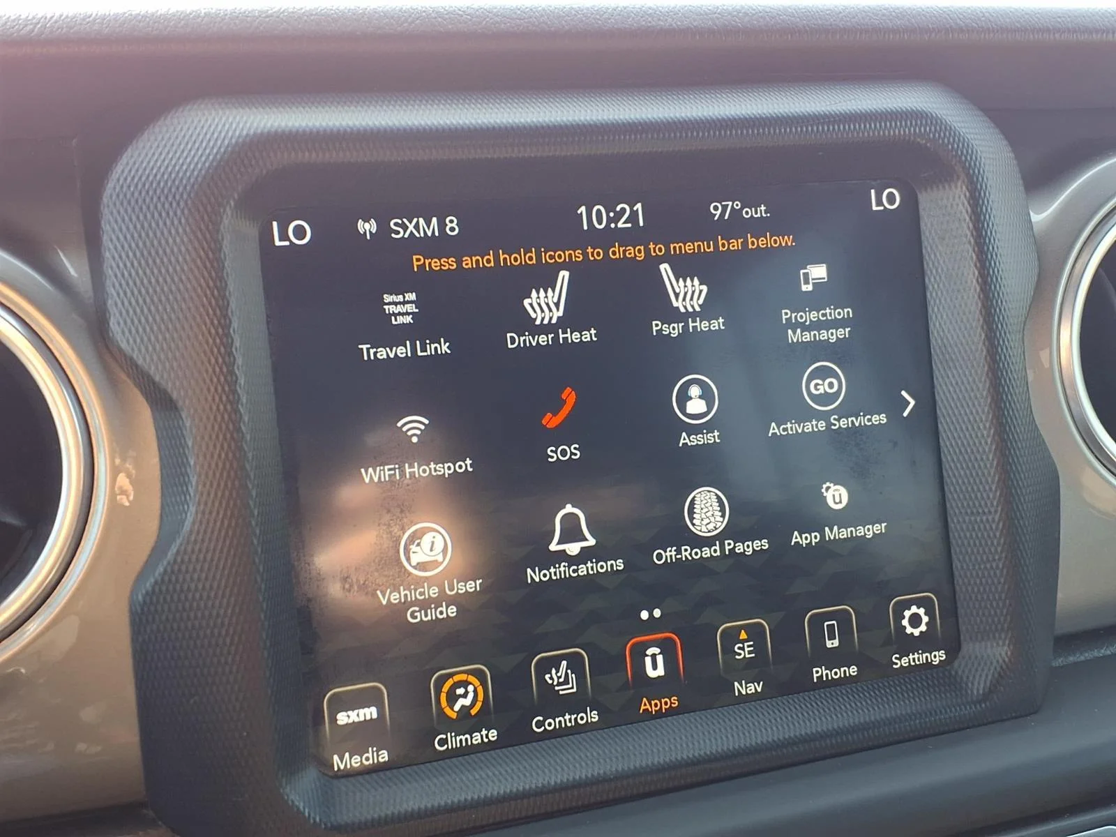 Used 2018 Ocean Blue Metallic Clearcoat Jeep Sahara image 9