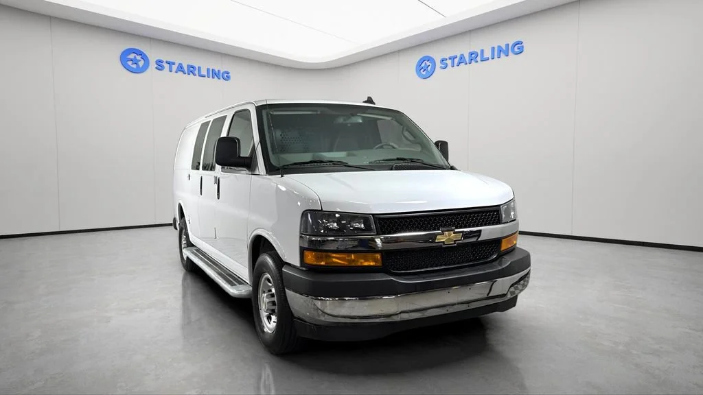 Used 2024 Summit White Chevrolet WT image 17