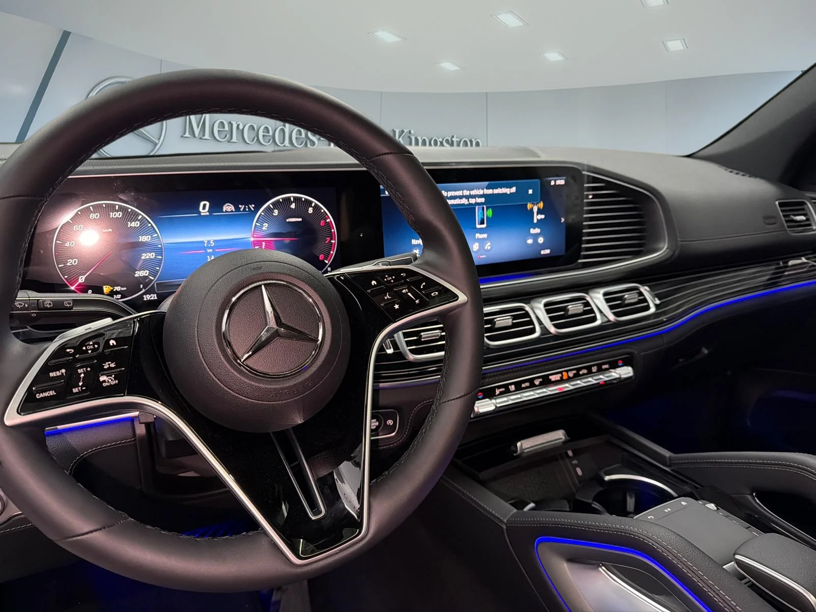 Used 2026 Blue Mercedes-Benz GLE 450 4MATIC SUV image 11