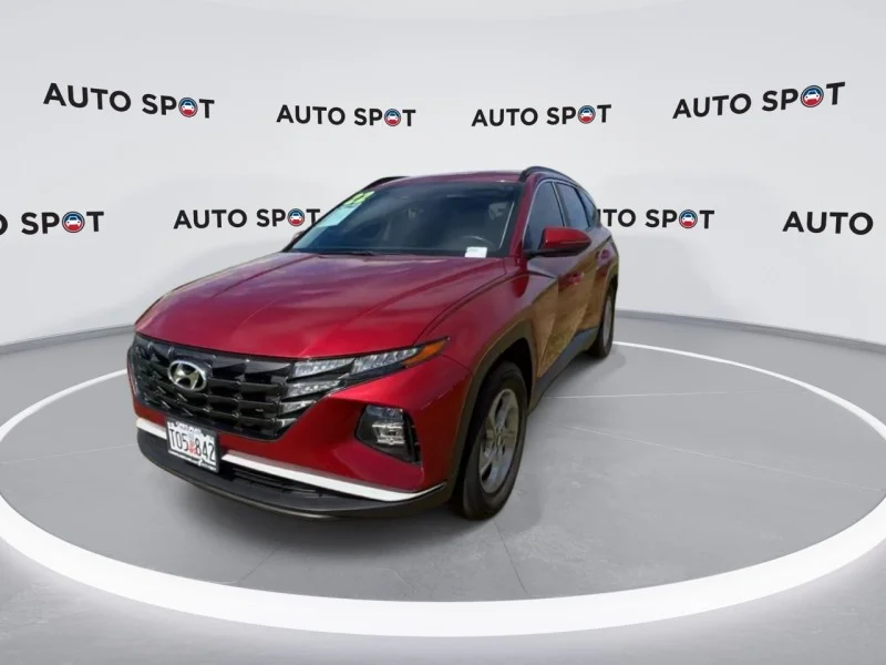 Used 2022 RED Hyundai SEL image 7