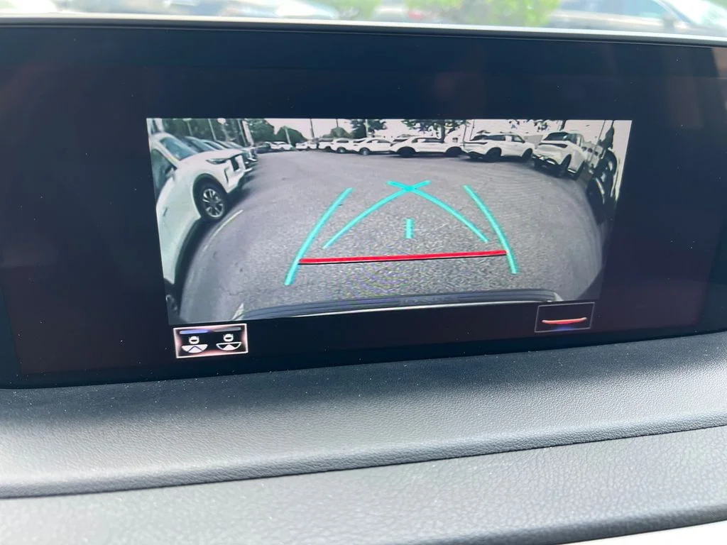 Used 2020 Silver Lexus 350 image 26