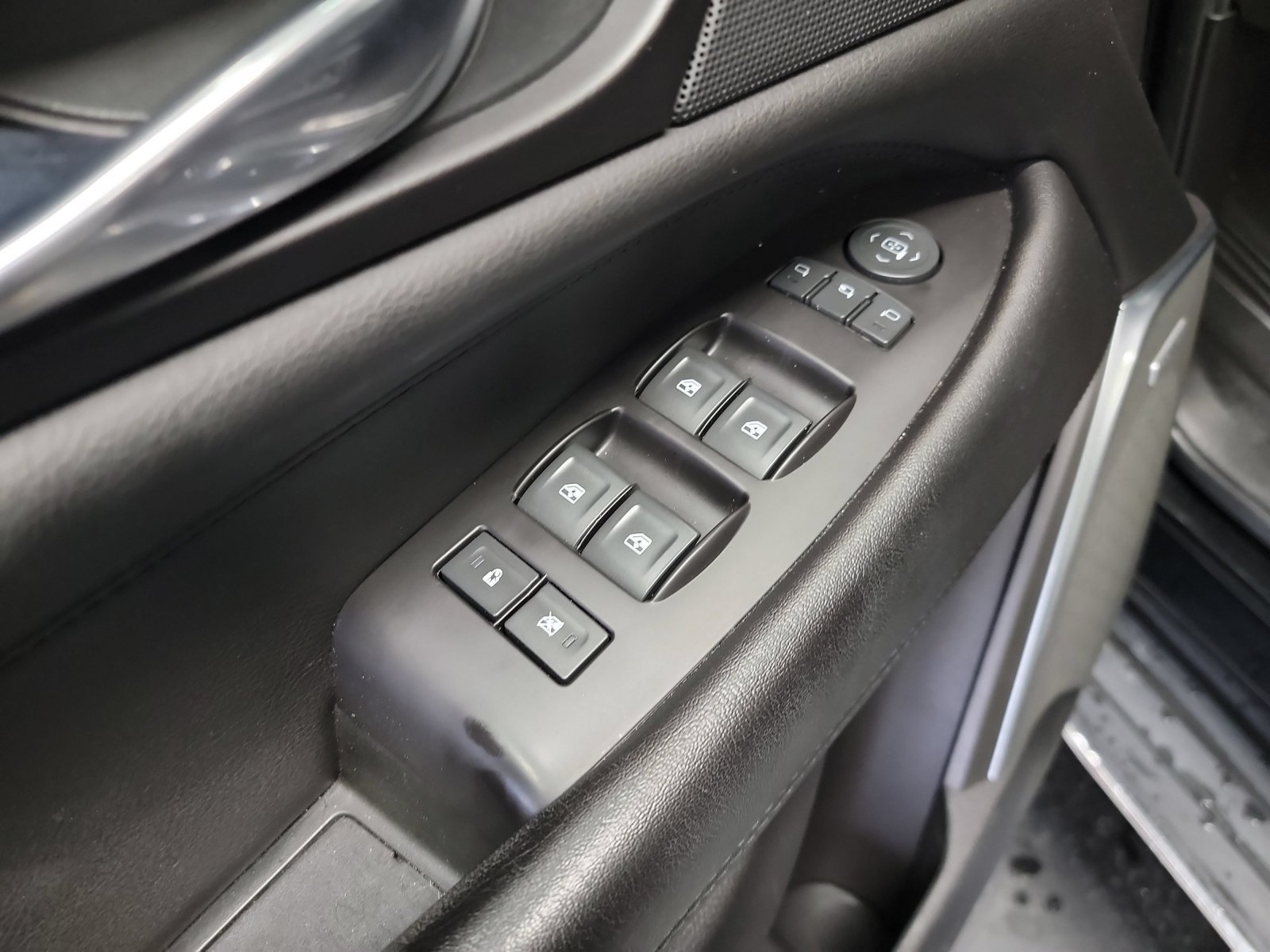 Used 2019 Black Raven Cadillac Premium Luxury image 13