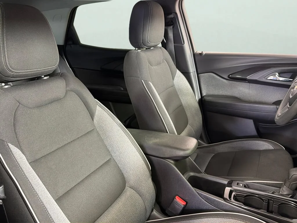 2022 Chevrolet Trailblazer LS - Photo 32