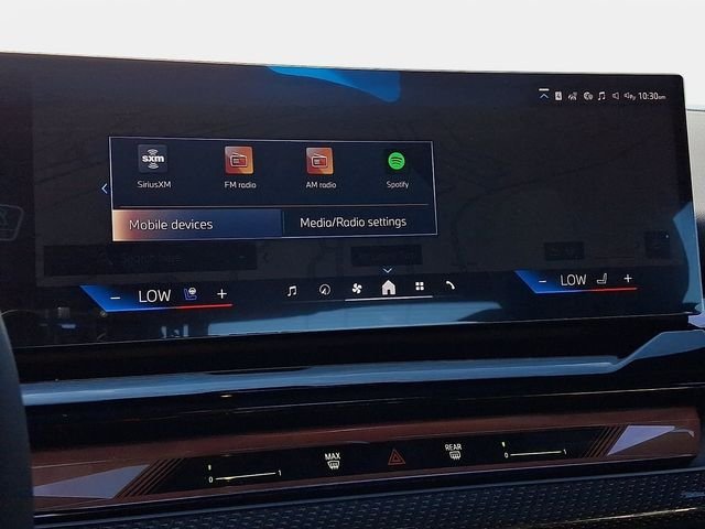 New 2027 Black Sapphire Metallic BMW 540i xDrive image 16