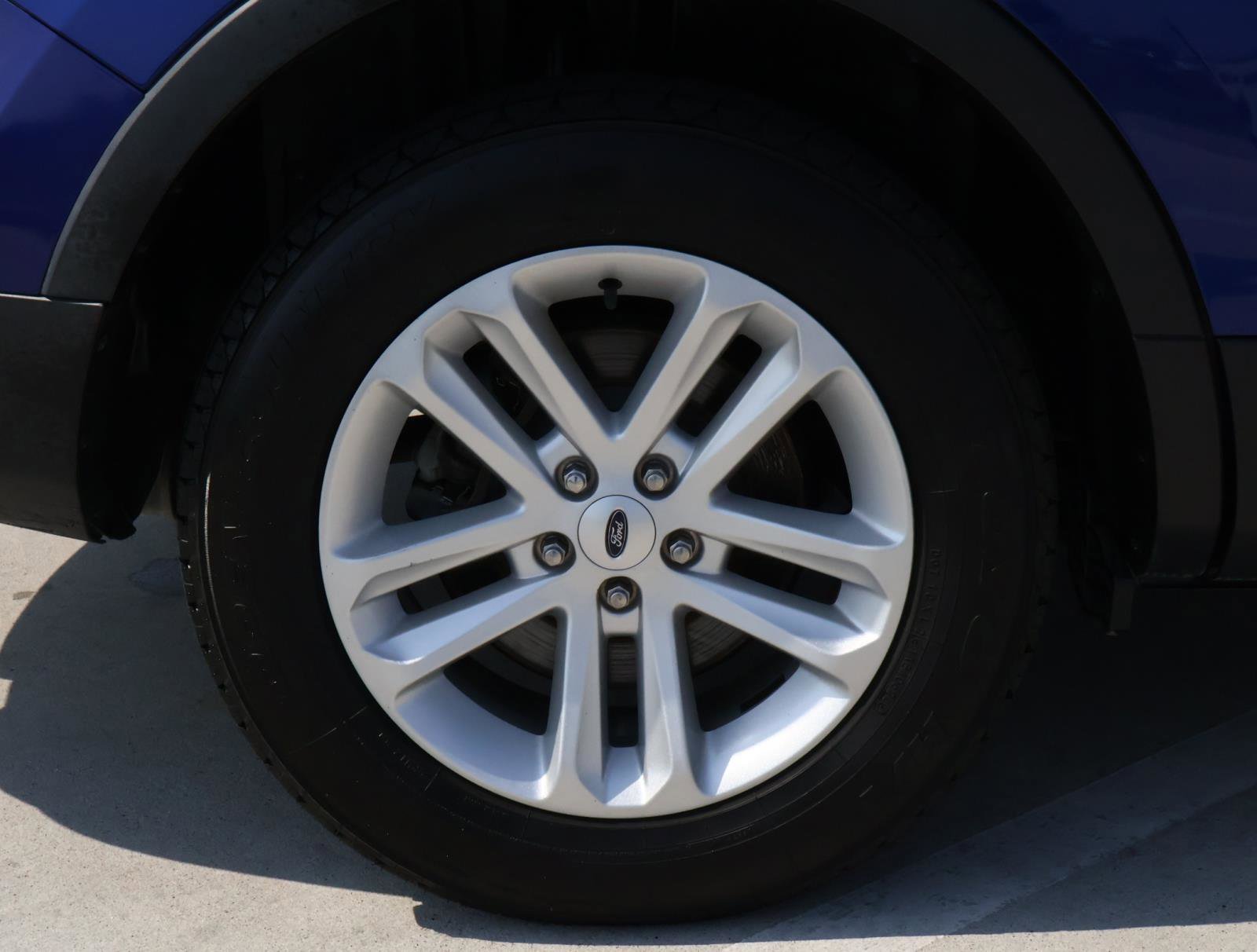 2013 Ford Explorer XLT - Photo 8