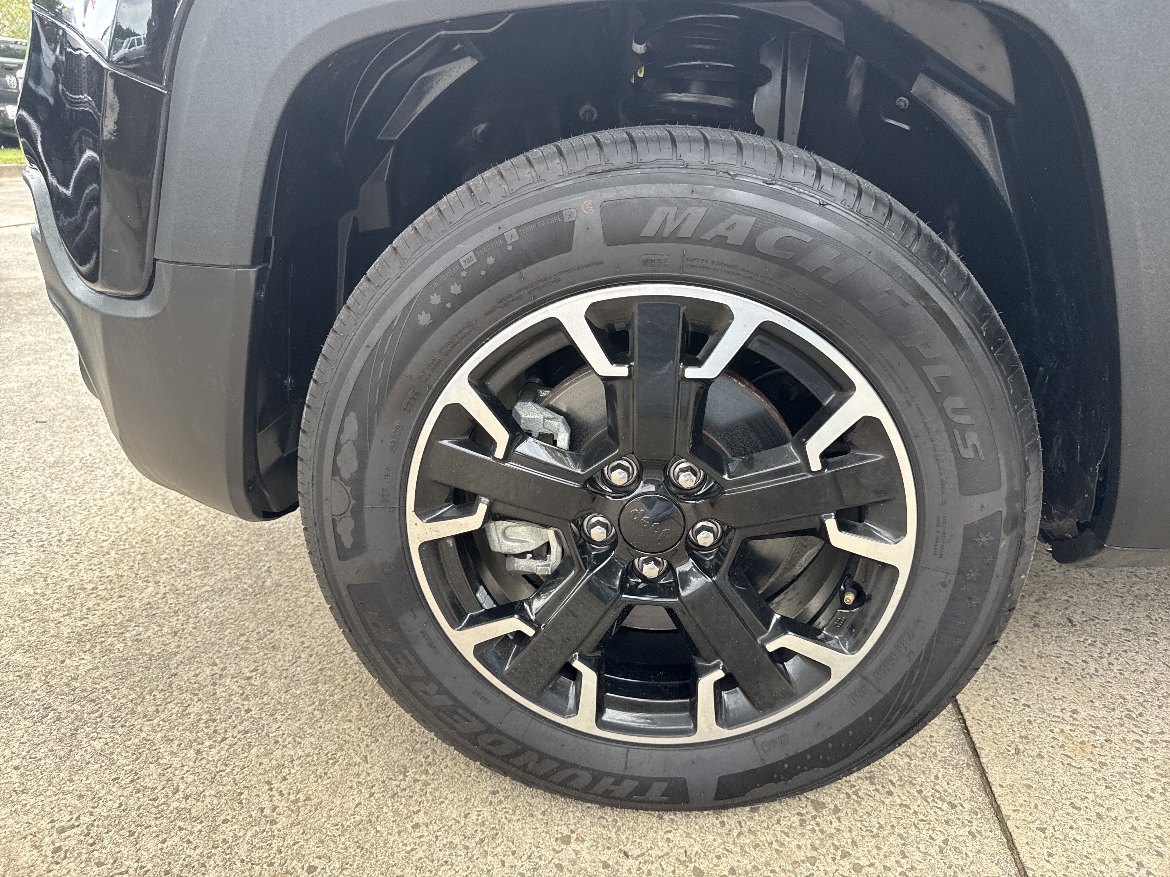 Used 2023 Black Clearcoat Jeep Trailhawk image 11