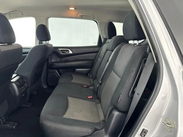 Used 2019 Silver Nissan SV image 24