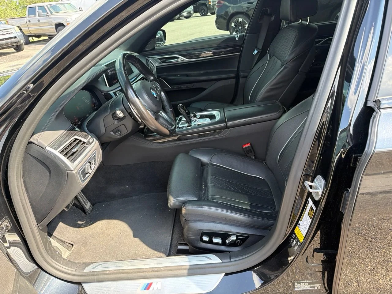 Used 2021 Black BMW xDrive image 13