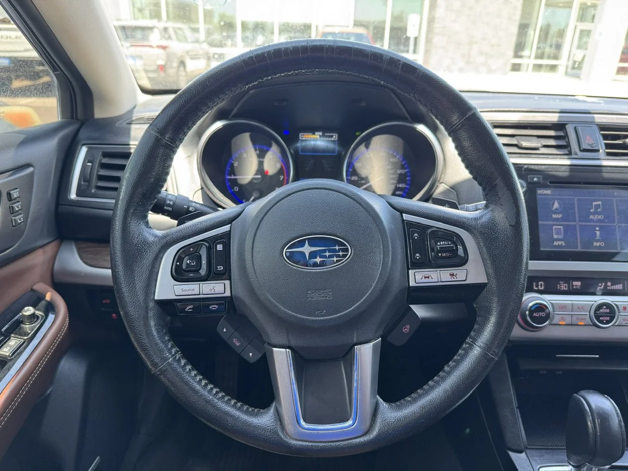 Used 2017 Crystal Black Silica Subaru Touring image 31