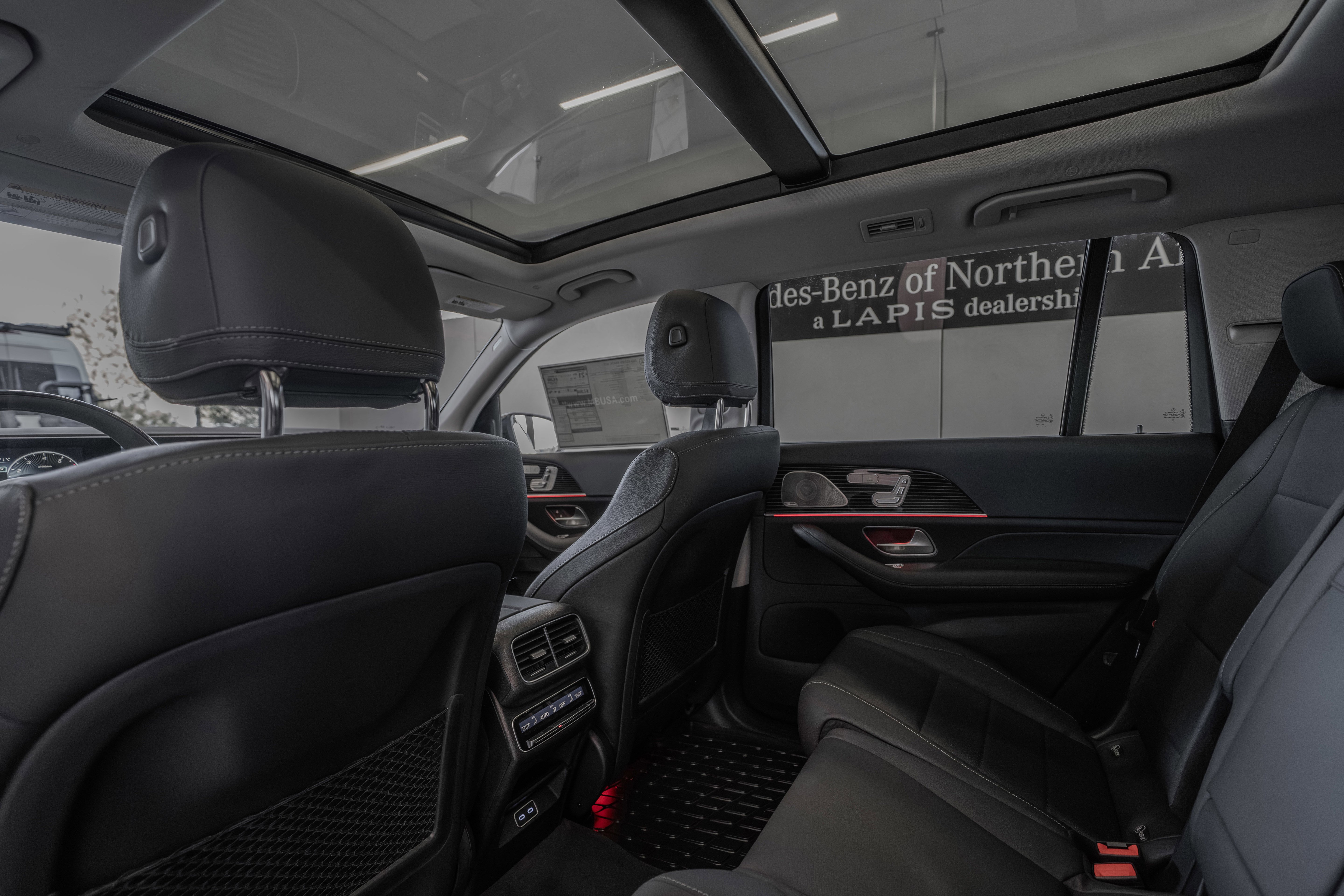 New 2026 MANUFAKTUR Alpine Grey Mercedes-Benz GLS 450 image 62