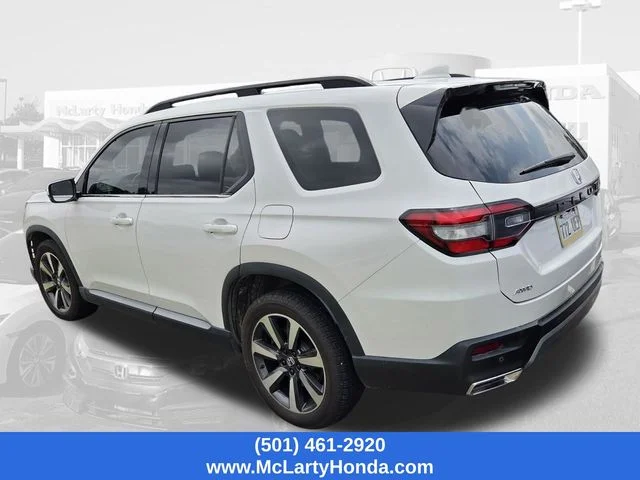 Certified Used 2025 Platinum White Pearl Honda Touring image 6