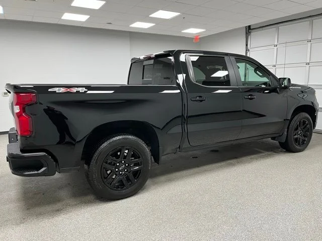 Used 2024 Black Chevrolet RST image 11
