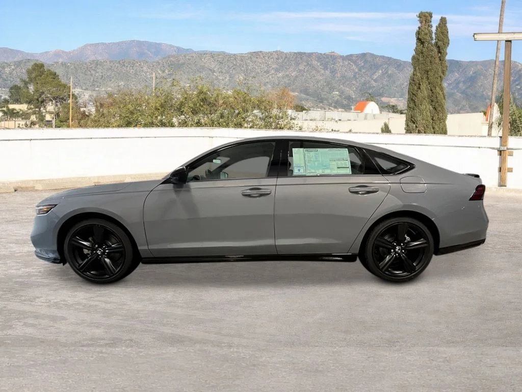 New 2026 Urban Gray Pearl Honda Sport-L image 2