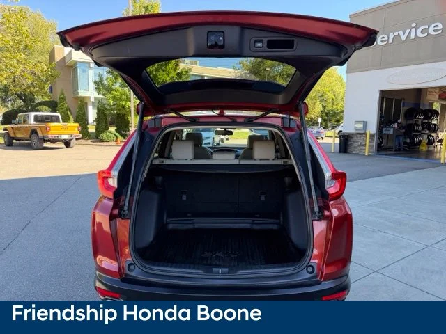 Used 2019 Red Honda Touring image 41
