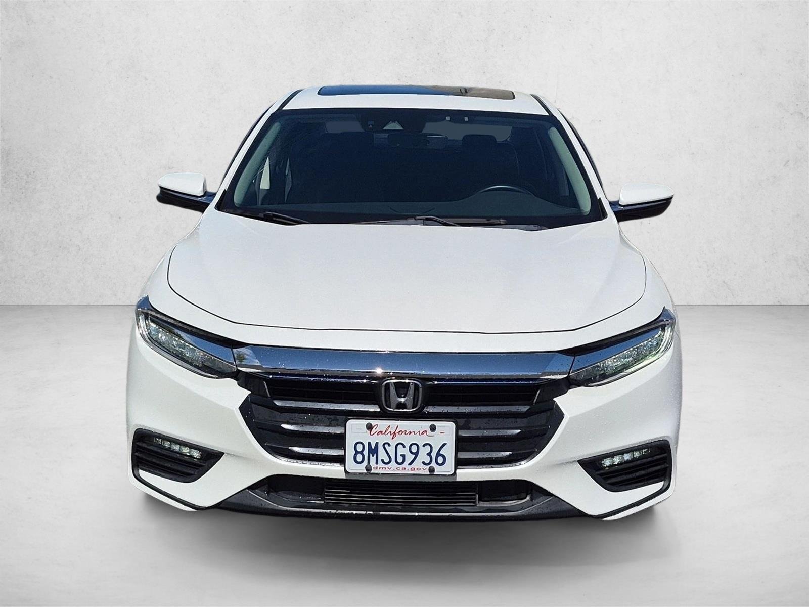 Used 2019 White Honda Touring image 2