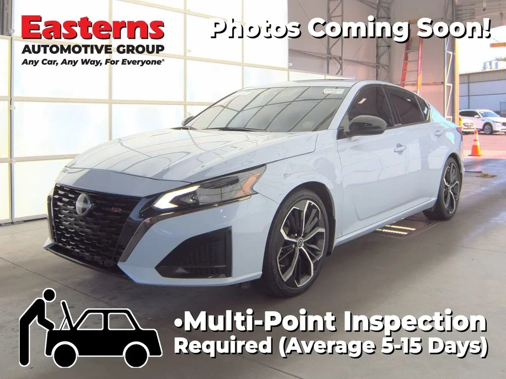Used 2025 Gray Nissan 2.5 SR image 1