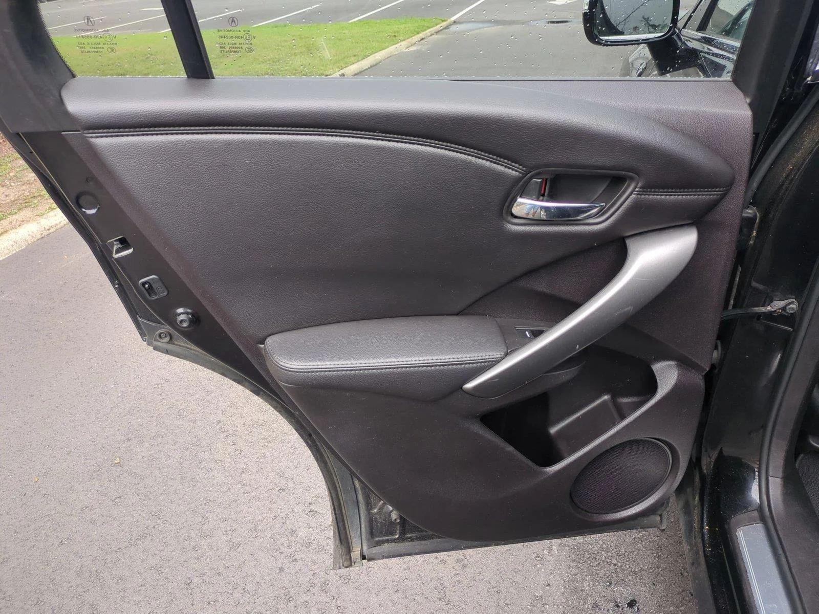 Used 2015 Crystal Black Pearl Acura  image 31