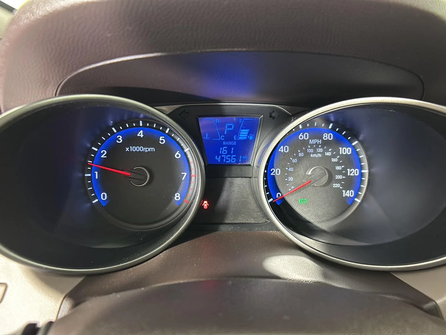 Used 2012 Garnet Red Hyundai GLS PZEV image 3