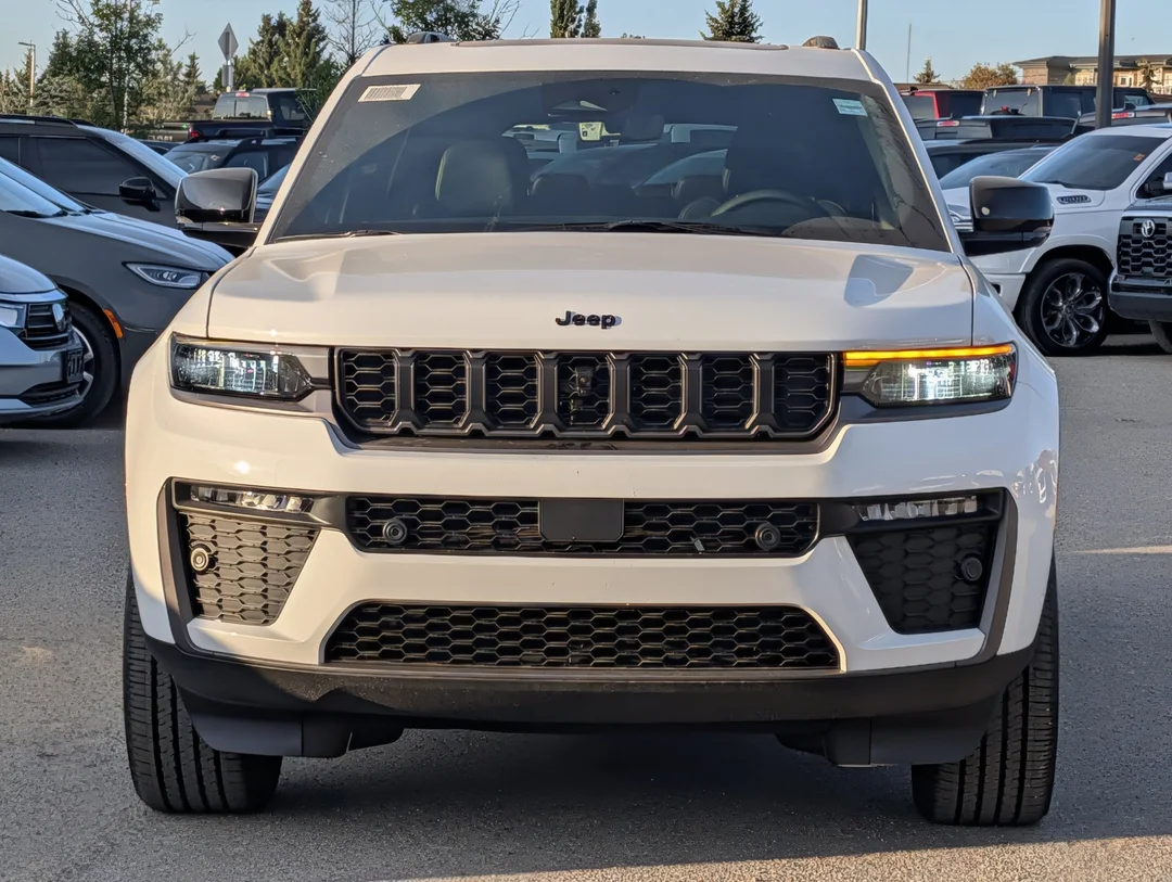 New 2026 White Jeep 85th Anniversary - - 4x4 - 324HP Turbo Hurricane I4 - 3rd Row Seating - Blind Spot Monitor & More! image 3