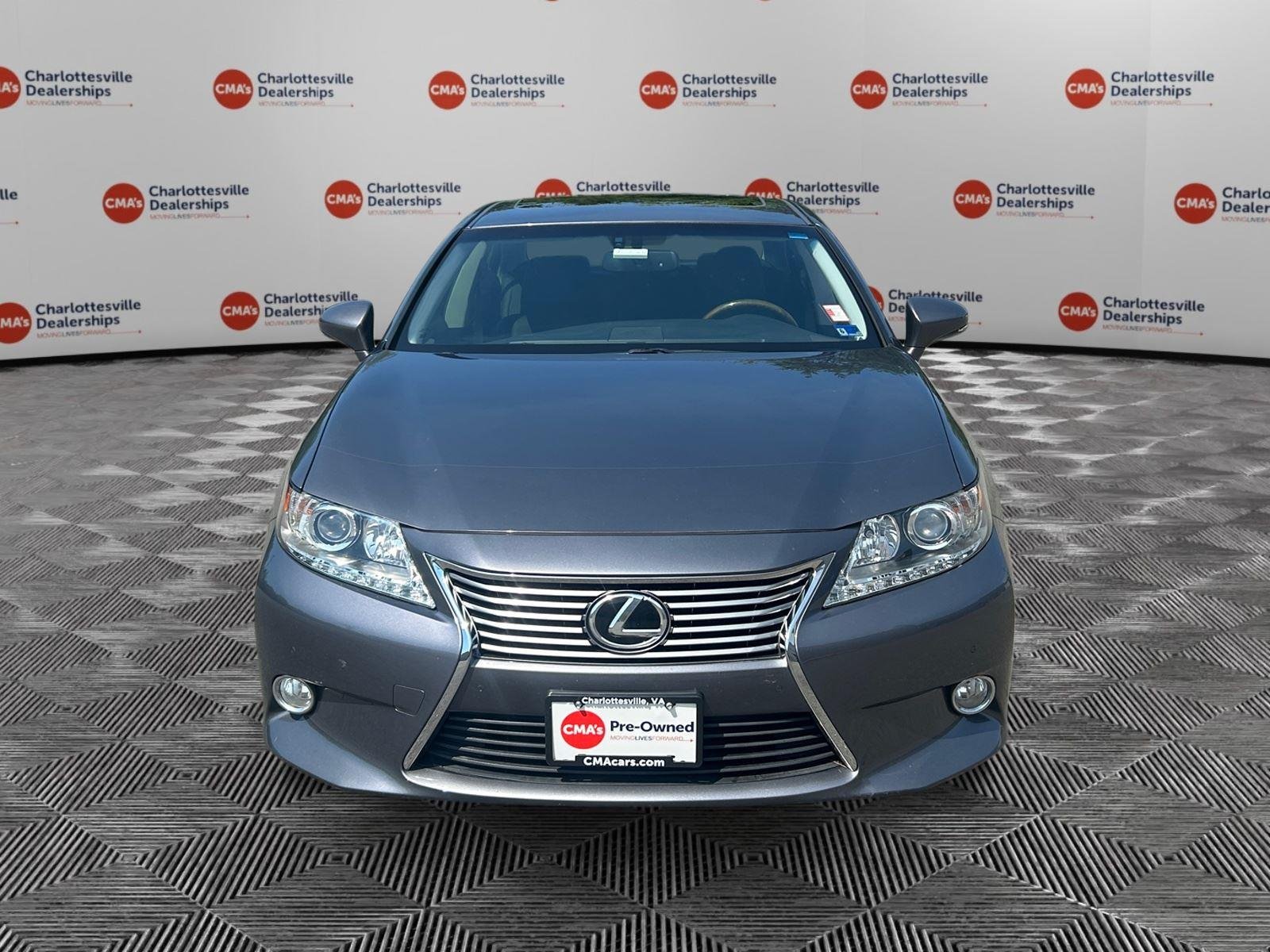 Used 2015 Nebula Gray Pearl Lexus  image 8