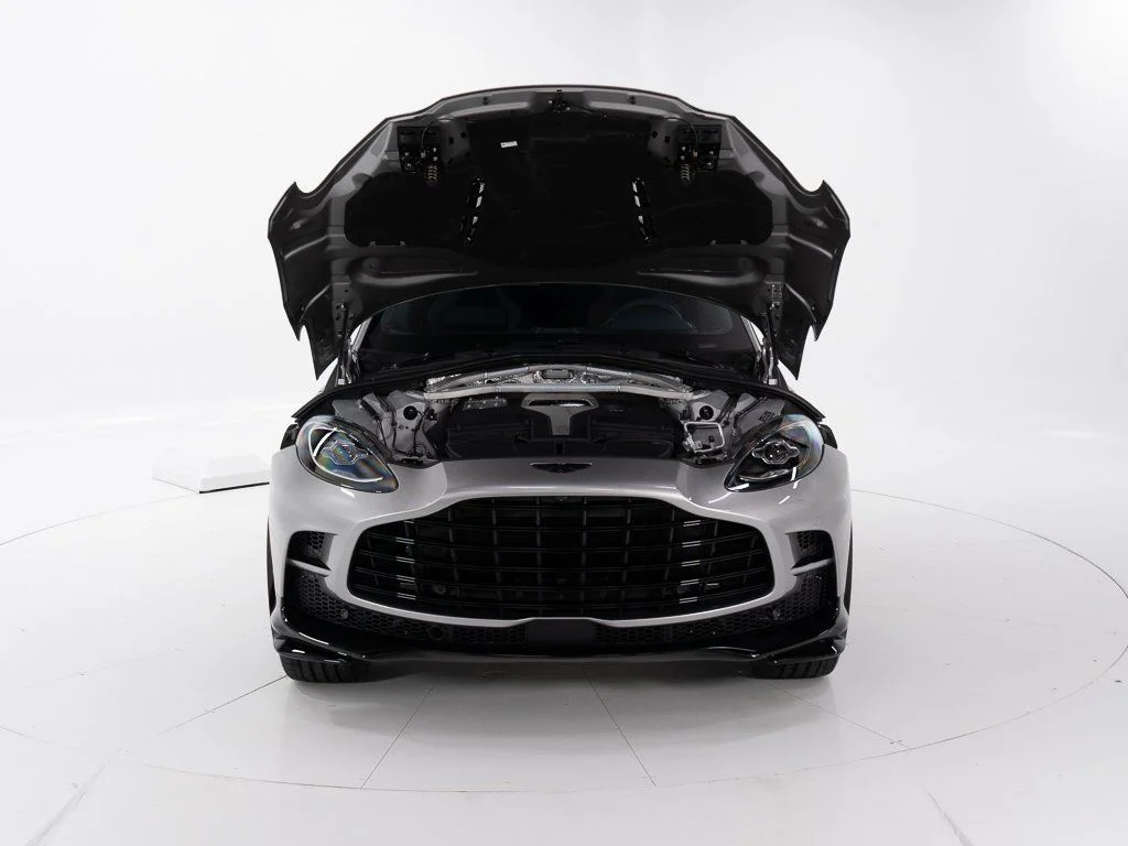 New 2026 Q Spirit Silver Aston Martin 707 image 43