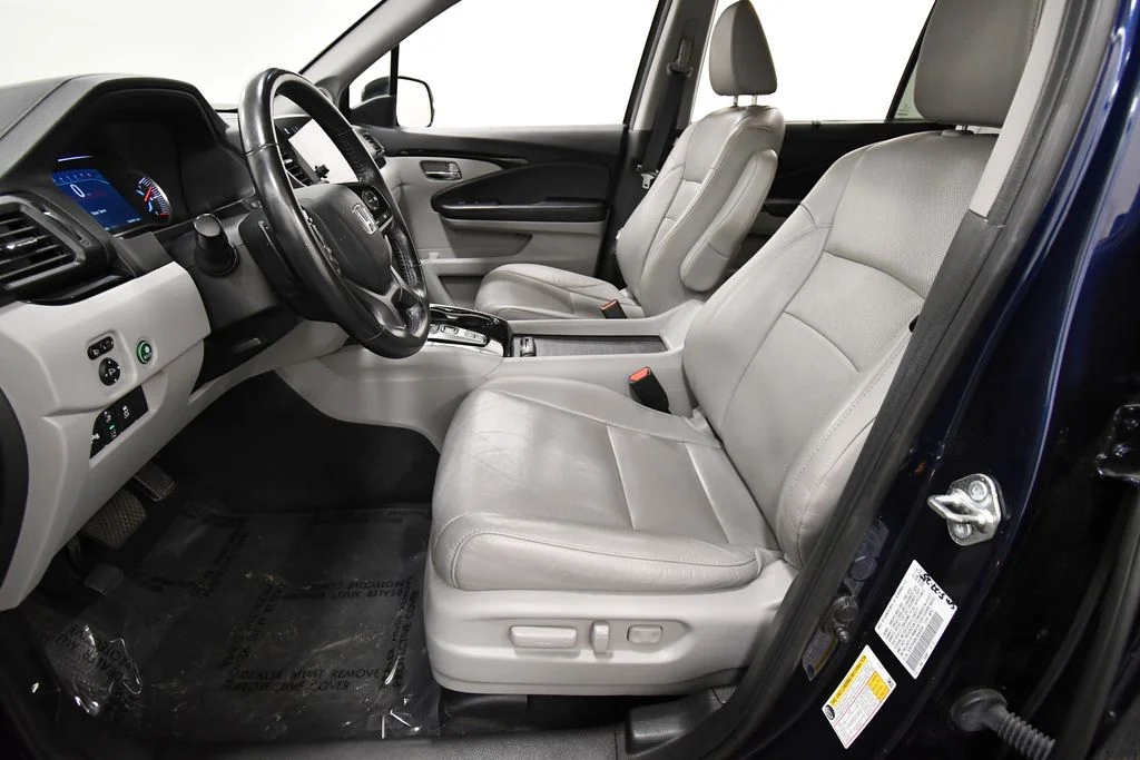 Used 2020  Honda Elite image 14