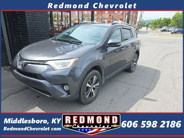 2016 Toyota RAV4 XLE AWD's photo
