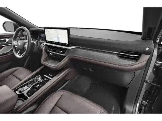 New 2026 Star White Ford Platinum image 12