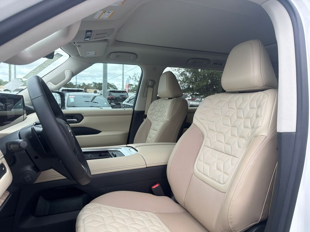 New 2026 Nissan Armada Platinum 4D Sport Utility