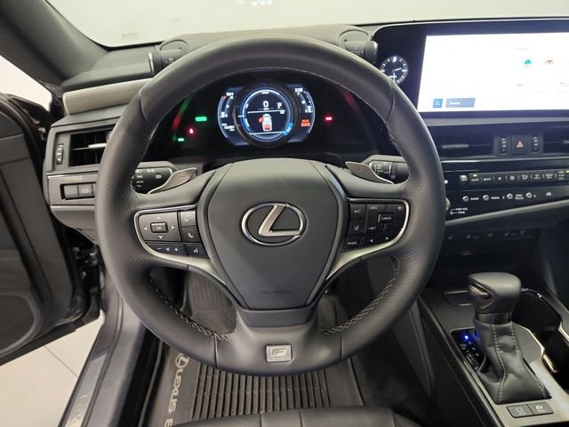 Used 2024 Gray Lexus 300h F SPORT Handling image 21