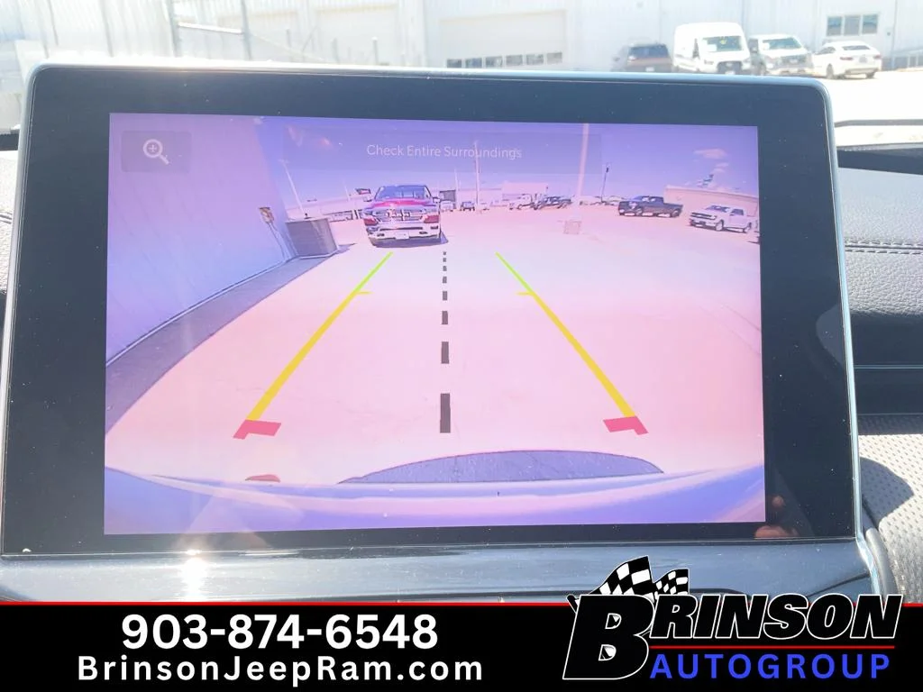 Used 2025 Silver Zynith Metallic Clearcoat Jeep Trailhawk image 29