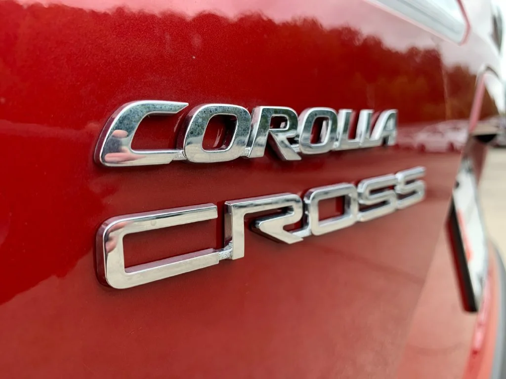 Used 2024 Red Toyota XLE image 38