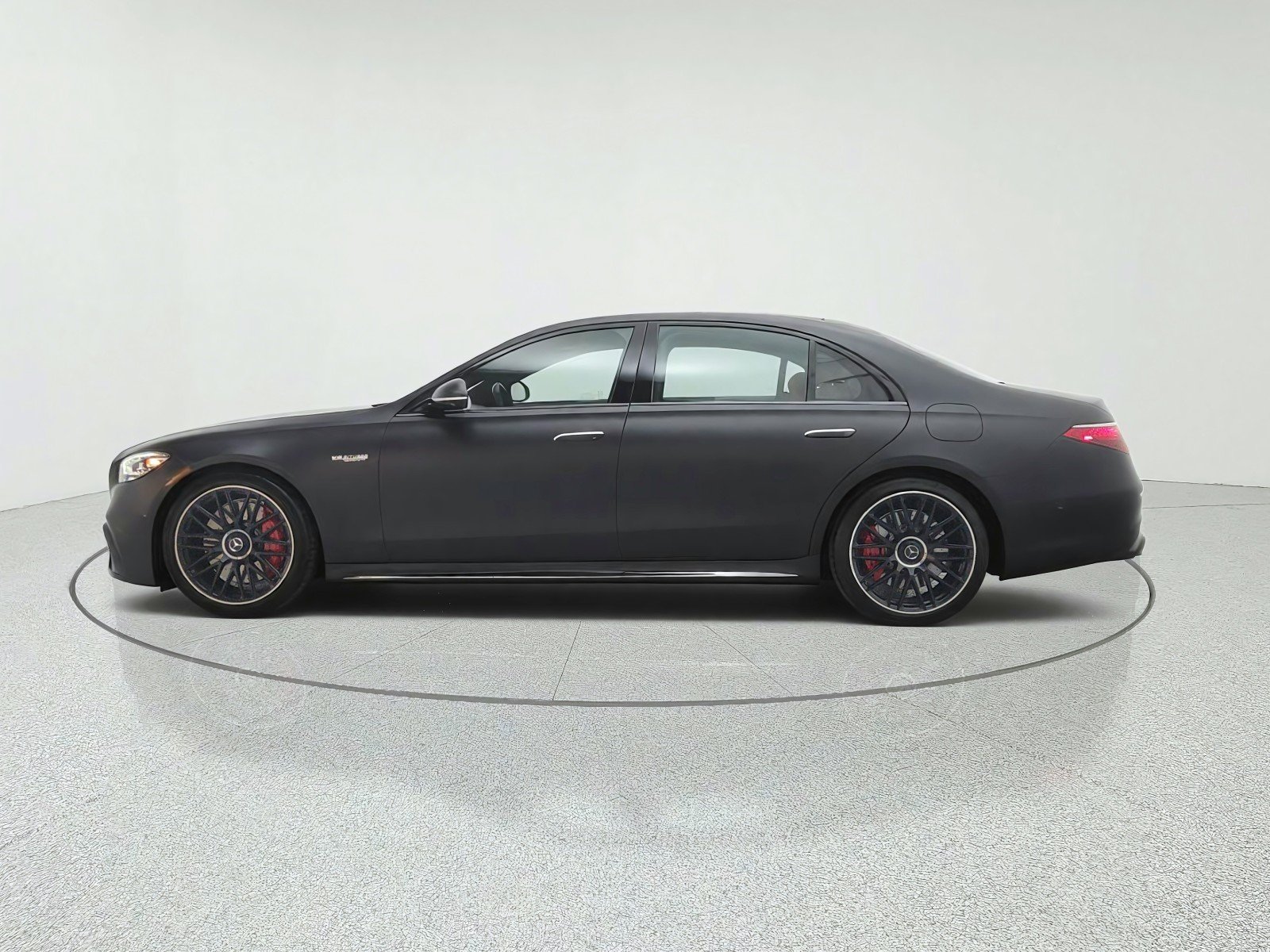 Certified Used 2024 Obsidian Black Metallic Mercedes-Benz AMG® S 63 E 4MATIC Sedan image 8