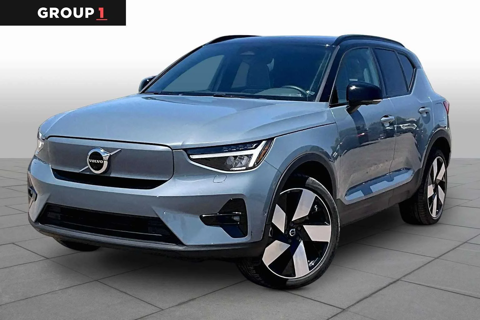 2023 Volvo XC40 P8 Recharge Ultimate AWD's photo