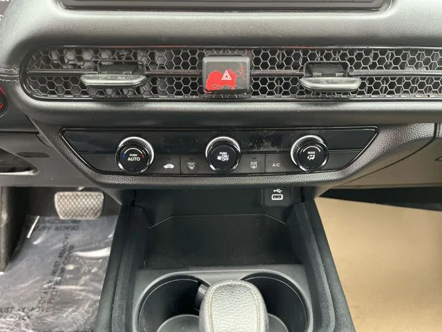 Used 2023 Black Honda LX image 18
