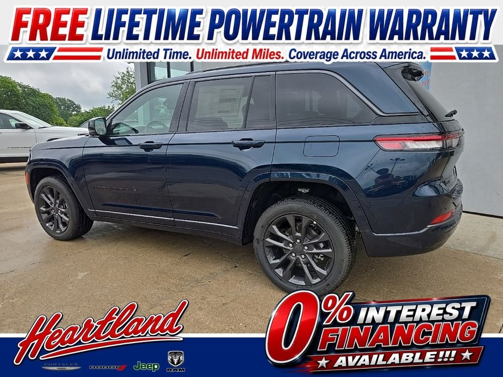 New 2026 Fathom Blue Pearl-Coat Exterior Paint Jeep Limited Reserve image 6